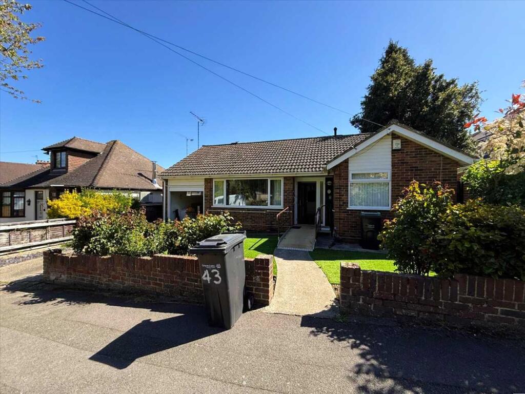 Main image of property: Park Avenue, Gravesend