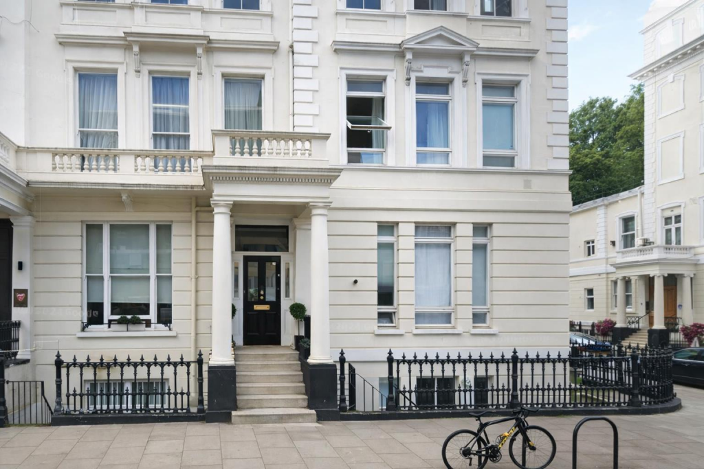 Main image of property: Gloucester Road, Kensington, SW7