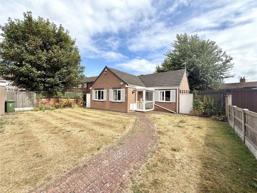 Main image of property: Shaftesbury Grove, Southport, PR8