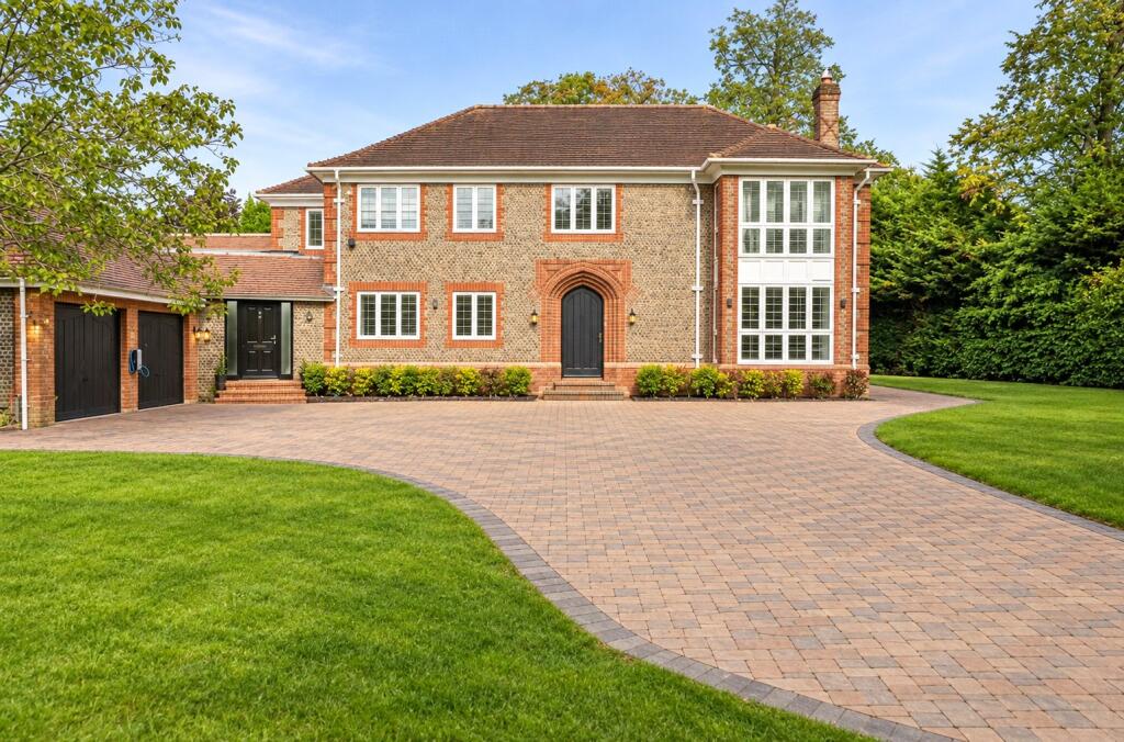 Main image of property: Greenwood Road, Tilehurst, Reading, Berkshire, RG30