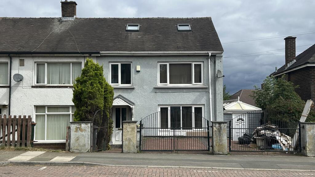 Main image of property: Knowles Lane, Bradford, BD4
