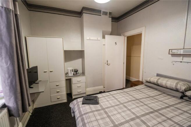 Bedroom (2)