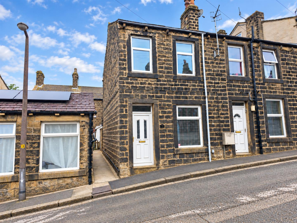 Main image of property: Gibb Street, Cowling