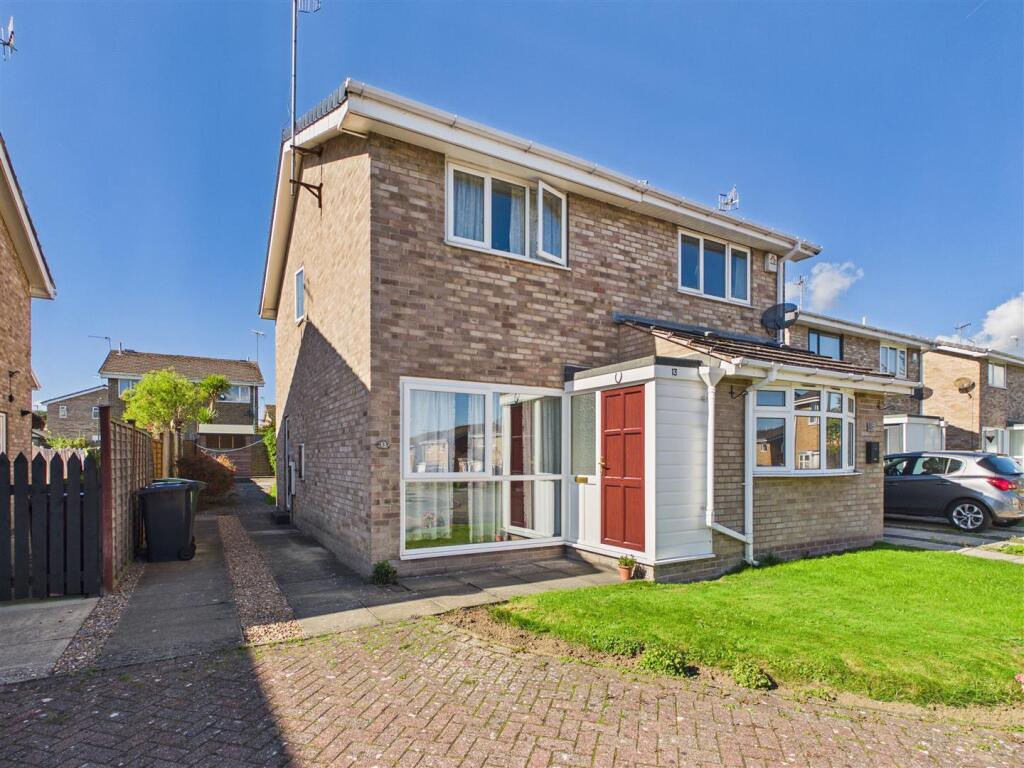 Main image of property: Ennerdale Close, Dronfield Woodhouse, Dronfield