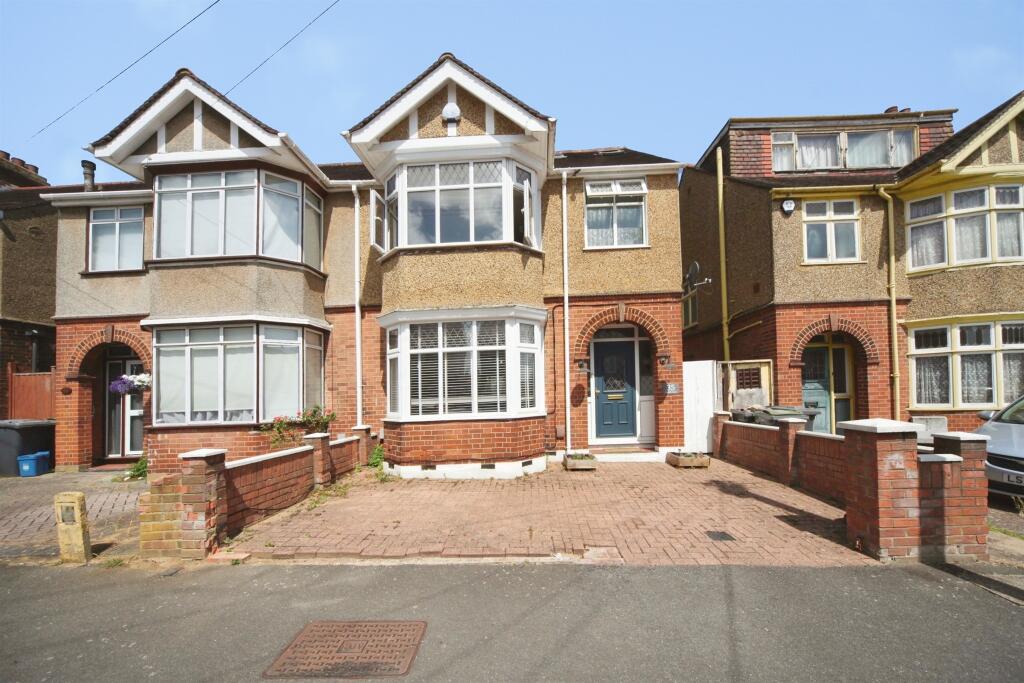 Main image of property: Norfolk Road, Luton