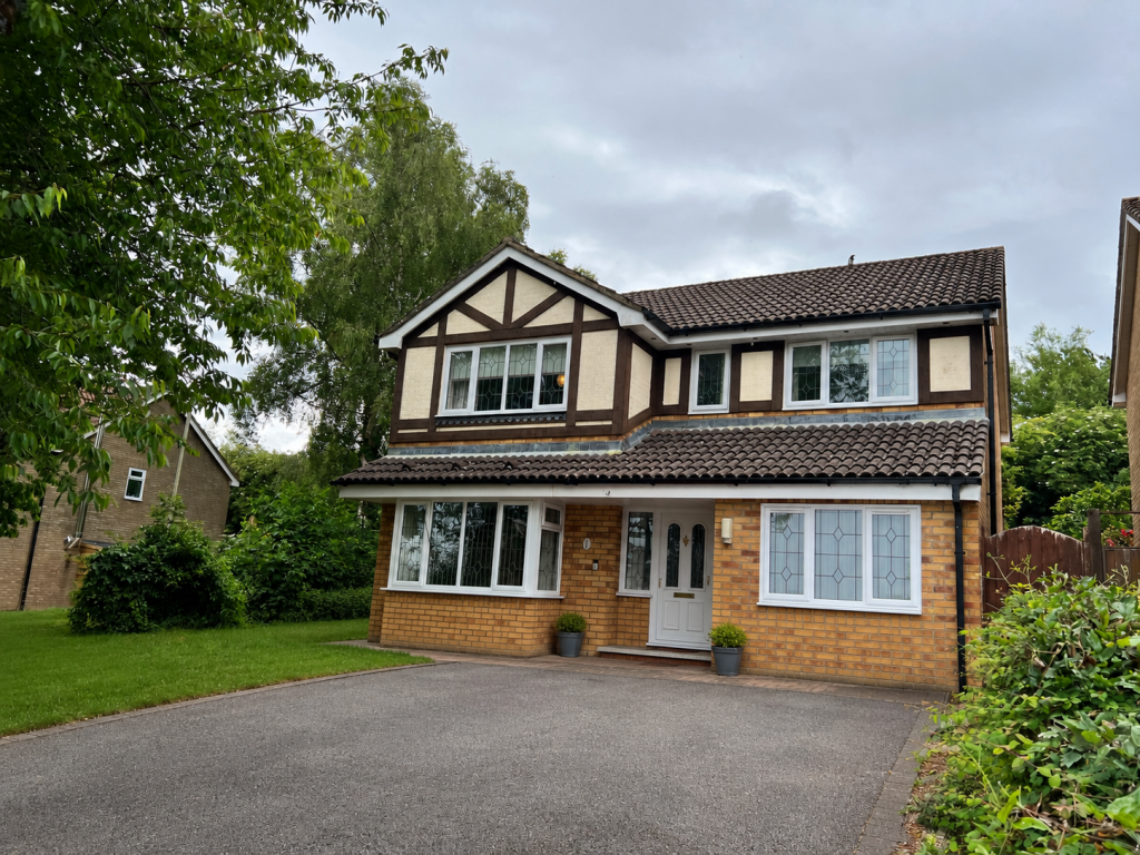 Main image of property: The Brackens, Basingstoke, Hampshire