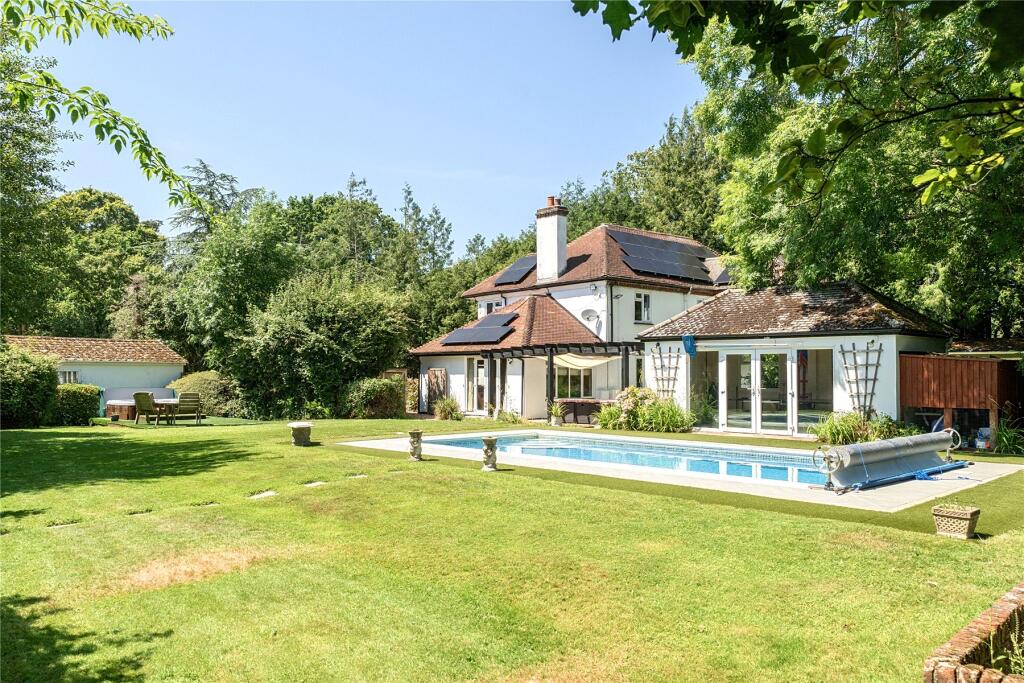Main image of property: Arnewood Bridge Road, Sway, Lymington, Hampshire, SO41