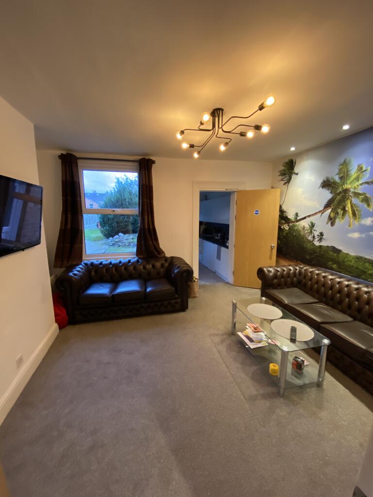 Main image of property: Comer Road, Worcester WR2 5HY