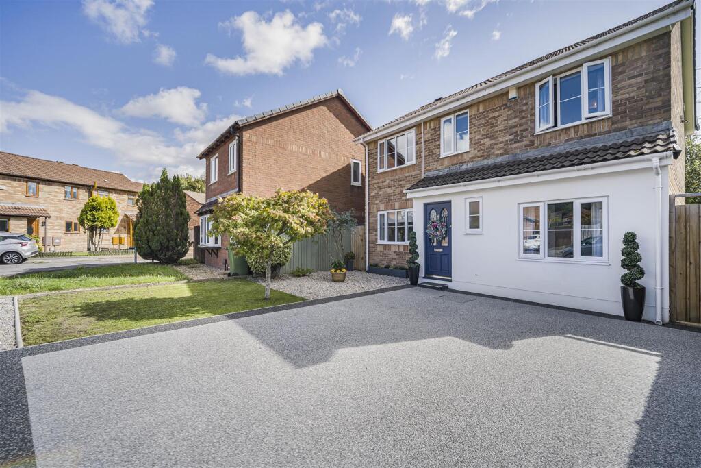 Main image of property: Cottesmore Way, Cross Inn, Pontyclun