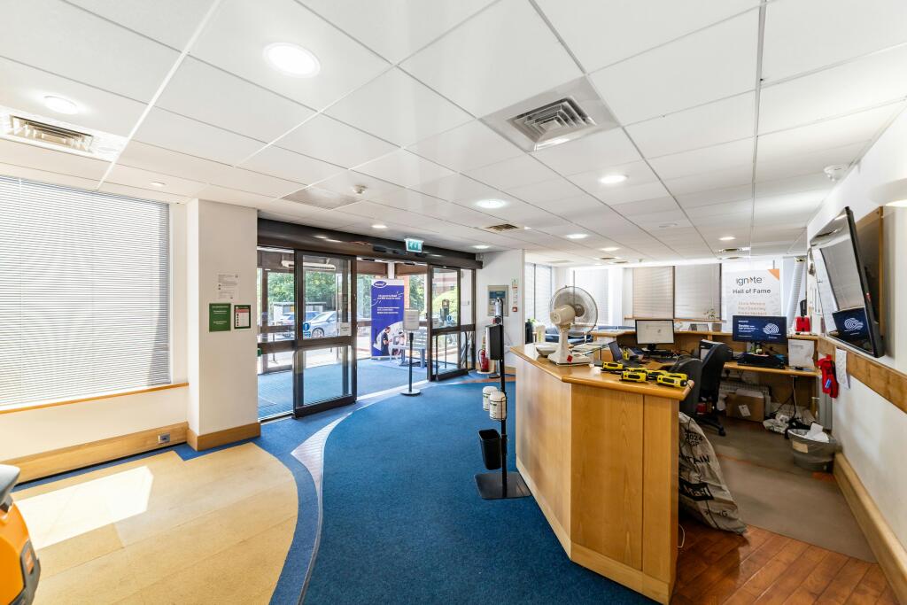 Pyramid Close Weston Favell134.jpg