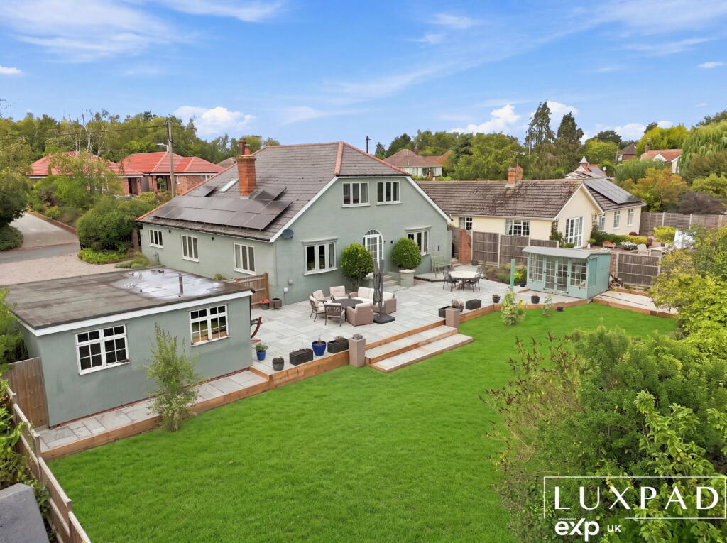 Main image of property: Chestnut Chase, Boswell Lane, Hadleigh, IP7 6BX