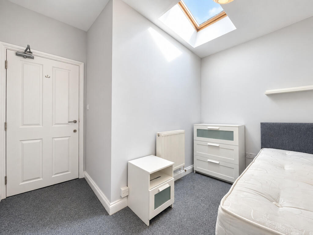Main image of property: Cardigan Street, Luton, LU1