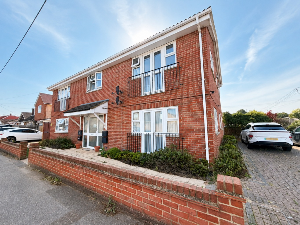 Main image of property: London Road, Benfleet