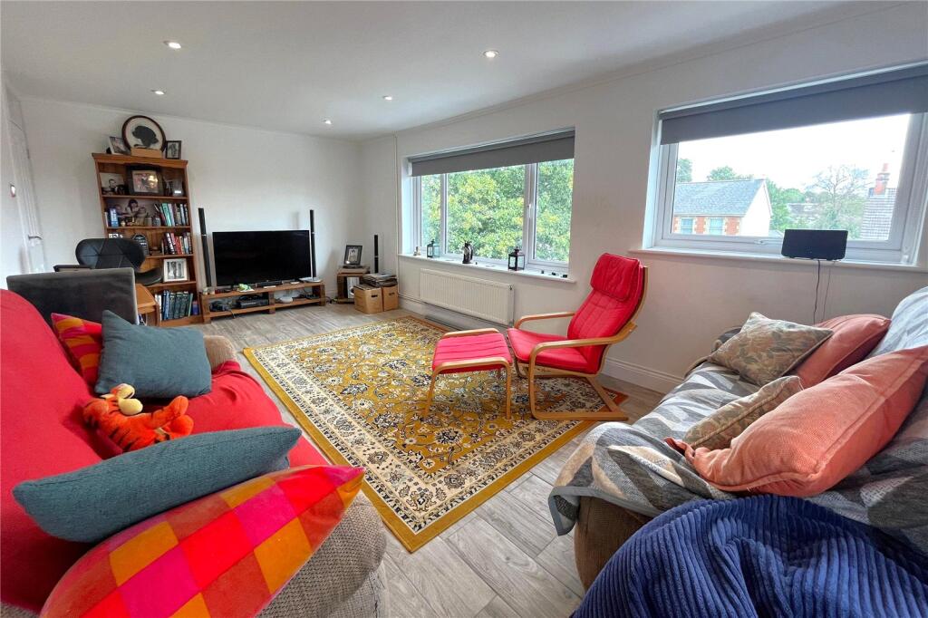 Main image of property: Farnborough Road, Farnham, Surrey, GU9