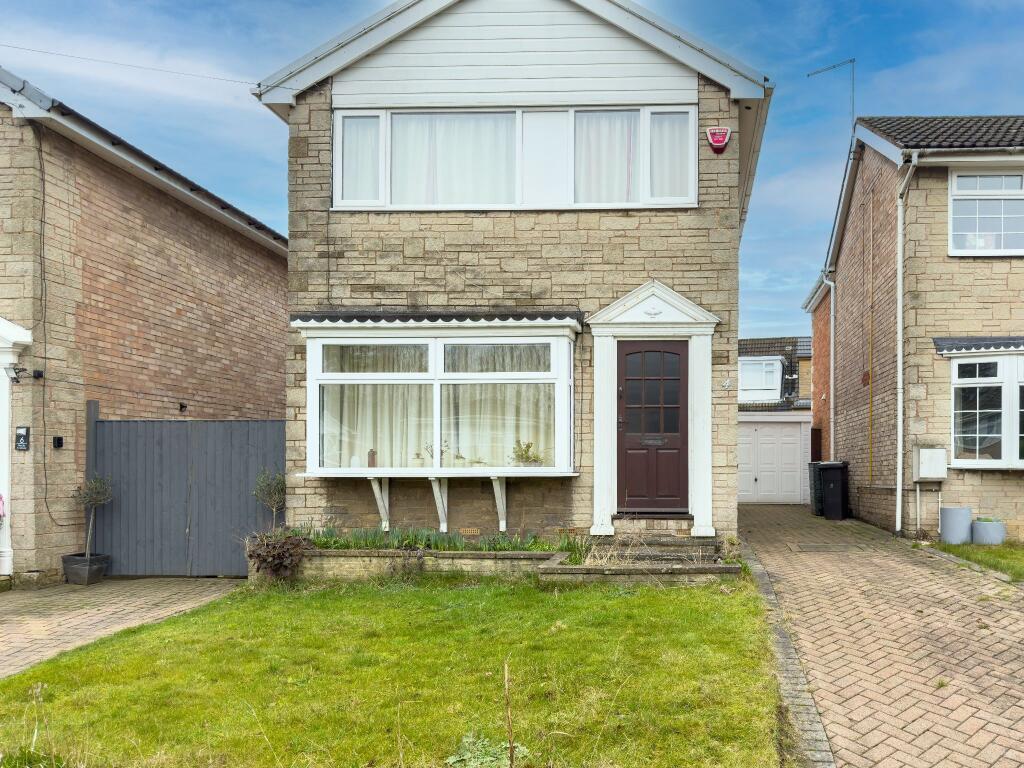 Main image of property: Rooks Avenue, Cleckheaton, BD19 3YD