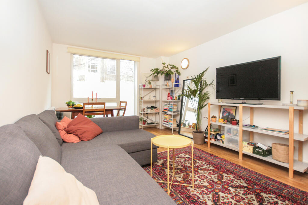 Main image of property: Grove Court, London, SE15