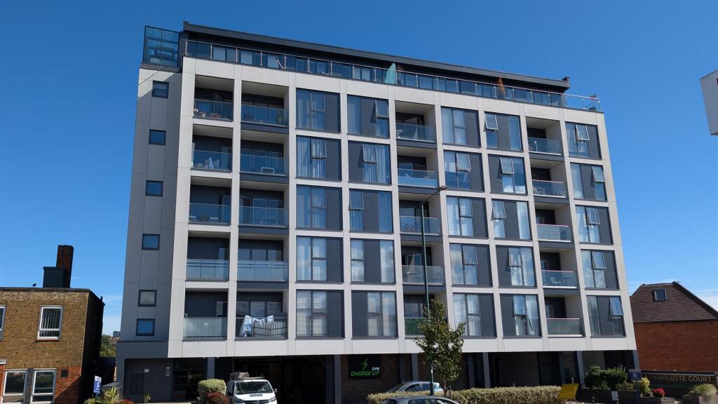 Main image of property: East Barnet Road, Barnet