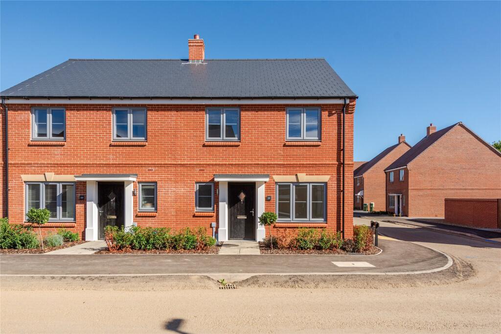 Main image of property: Moreton Fields, Moreton Road, Buckingham, Buckinghamshire, MK18