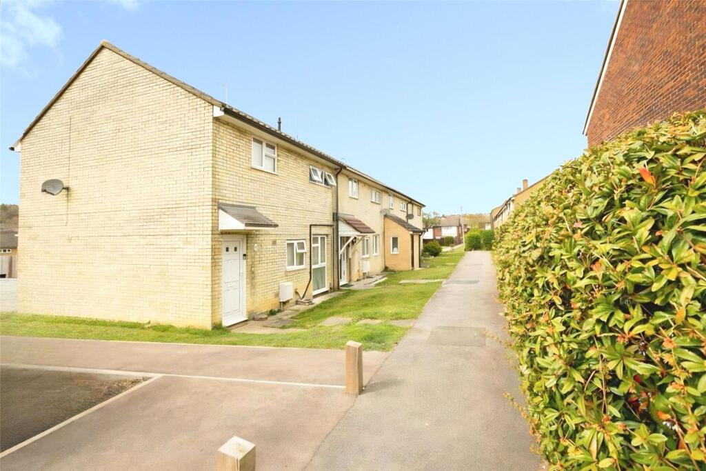 Main image of property: Austen Paths, Stevenage, Hertfordshire, SG2