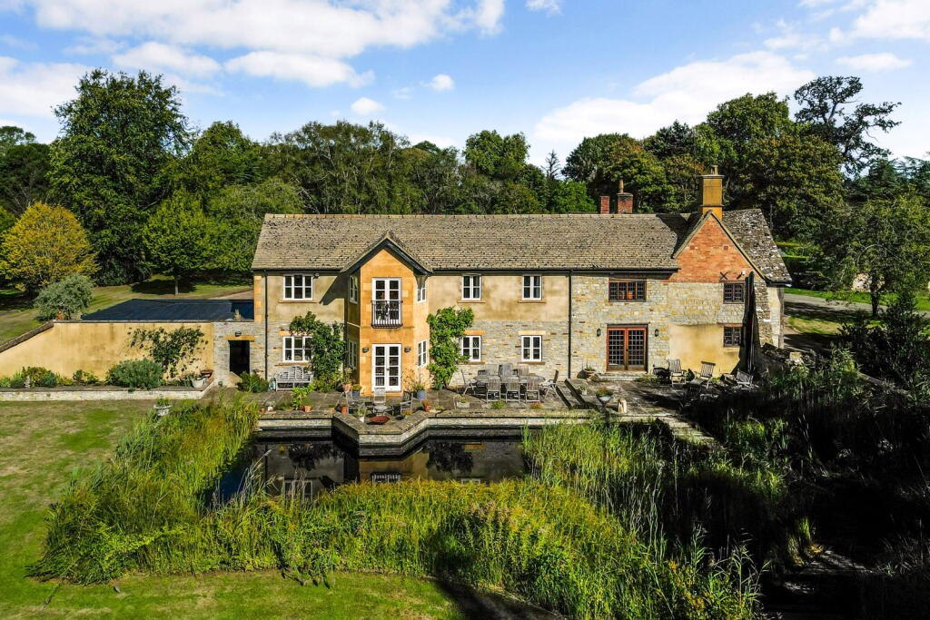 Main image of property: Honington , Shipston on Stour, CV36 5AA