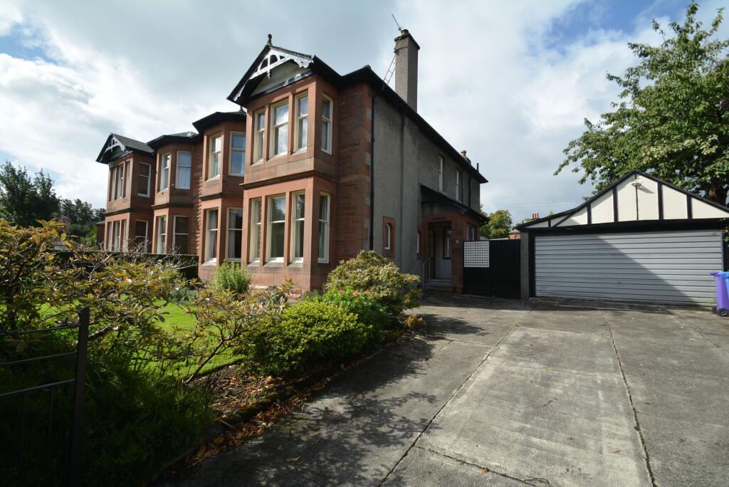 Main image of property: 16 Larch Road, Dumbreck, Glasgow, G41 5DA