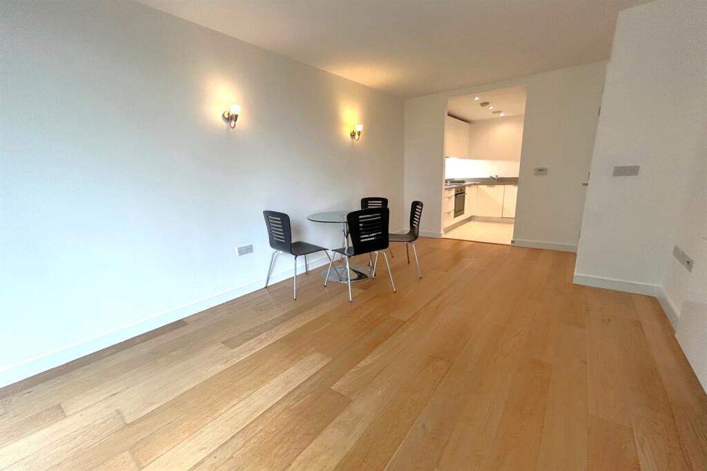 Main image of property: Cardinal Building, High Point Village, Hayes, UB3