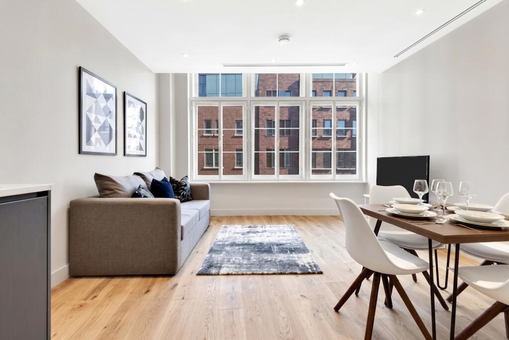Main image of property: Flat 1, 88 Borough High Street, London
