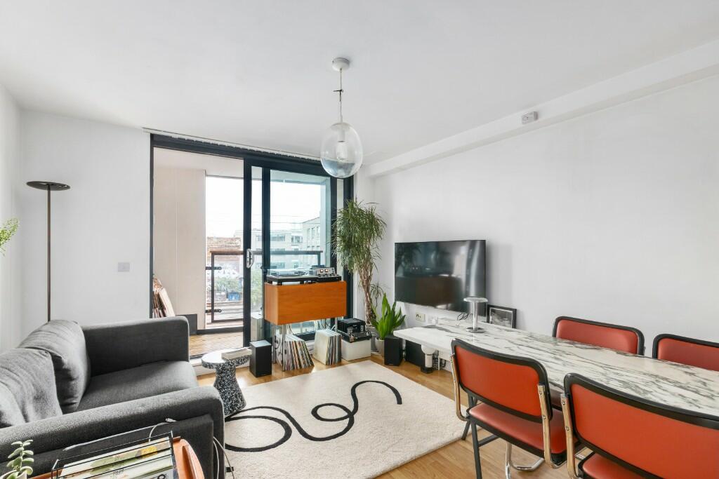 Main image of property: Triangle Road, London, E8