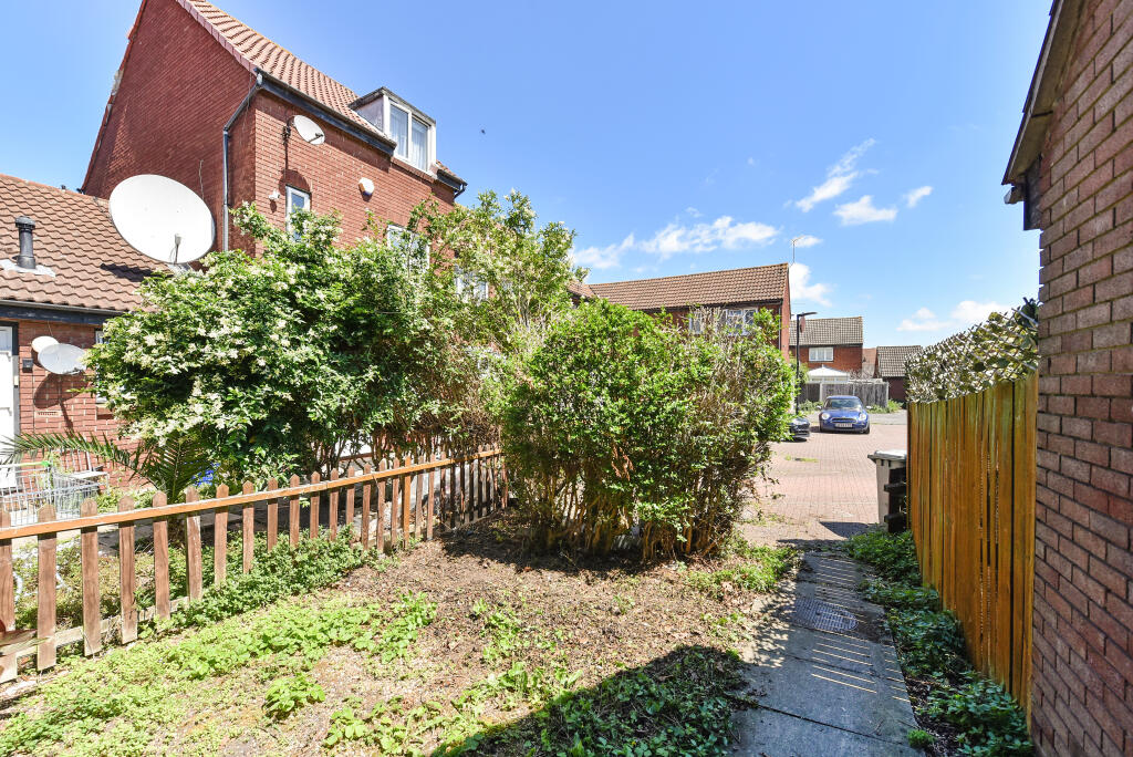 Main image of property: Batten Close, Beckton, London