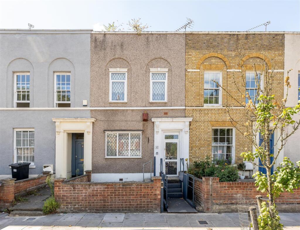 Main image of property: Fairfield Road, Bow