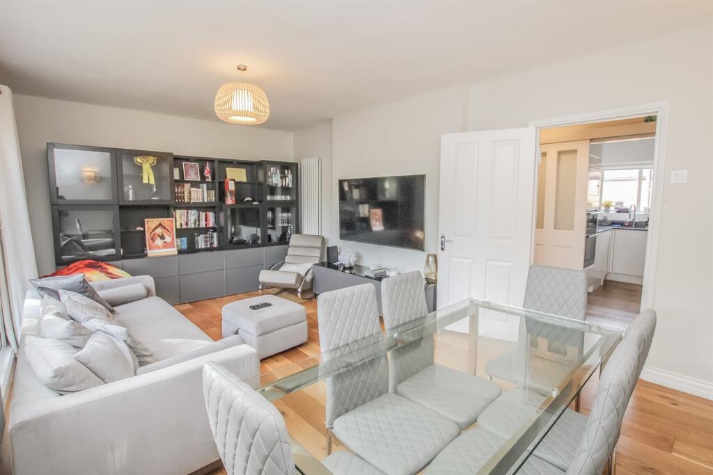 Main image of property: Rosewood House, Manor Hall Drive, Hendon, NW4