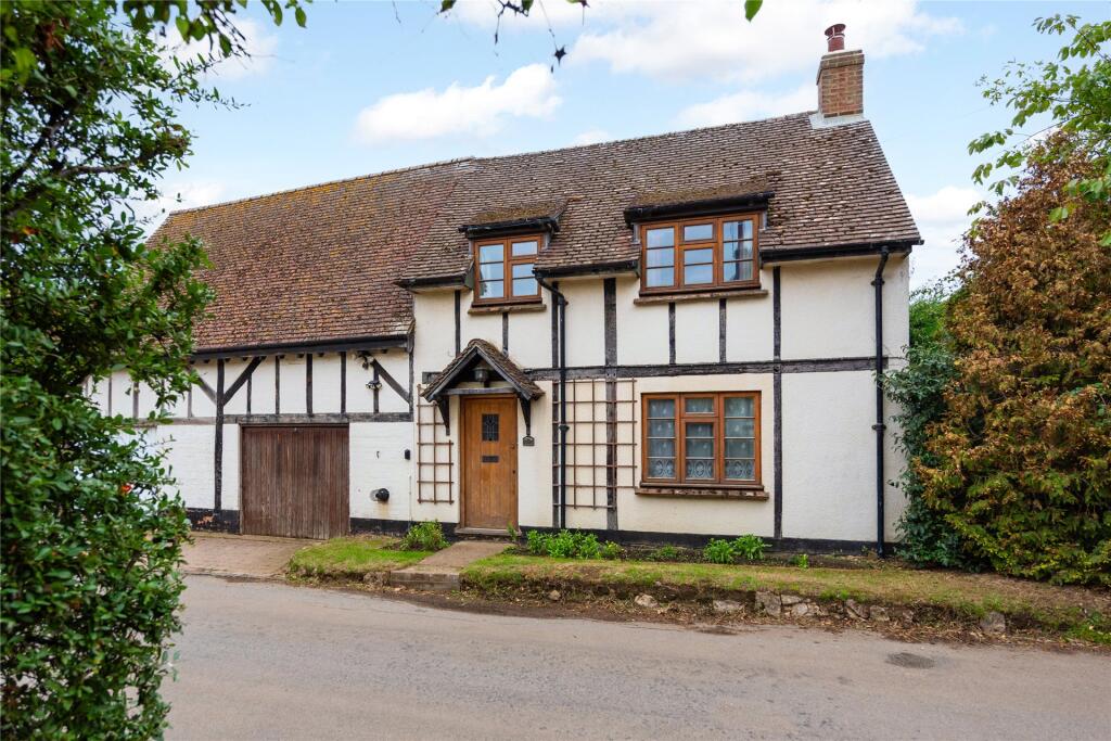 Main image of property: High Street, Nash, Milton Keynes, Buckinghamshire, MK17