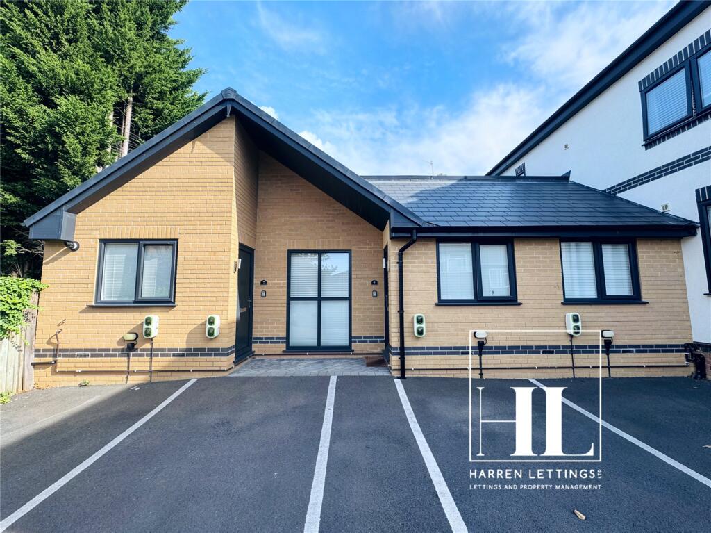 Main image of property: Boundary Road, West Bridgford, Nottingham, NG2