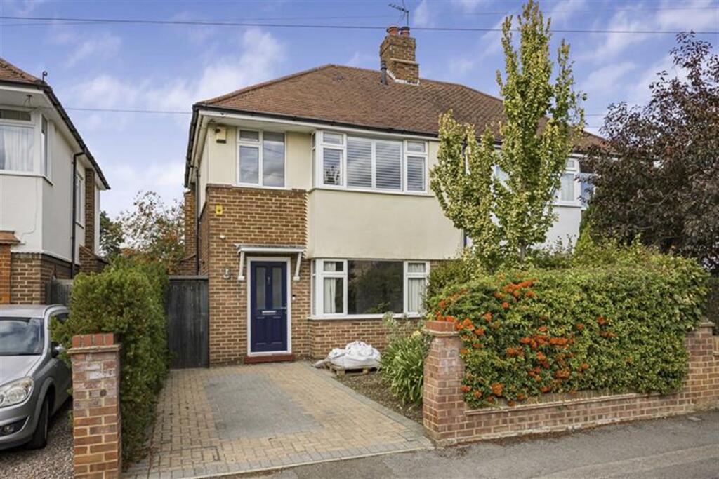 Main image of property: Mayfield Drive, Caversham, Reading