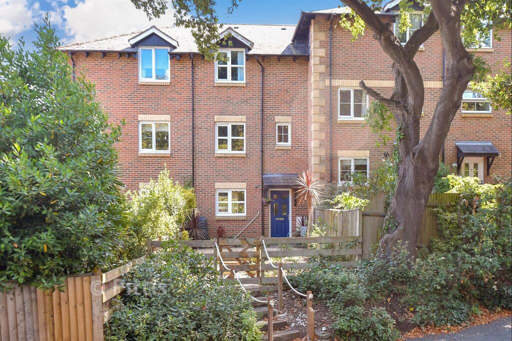 Main image of property: East Hill Road, Ryde, Isle of Wight