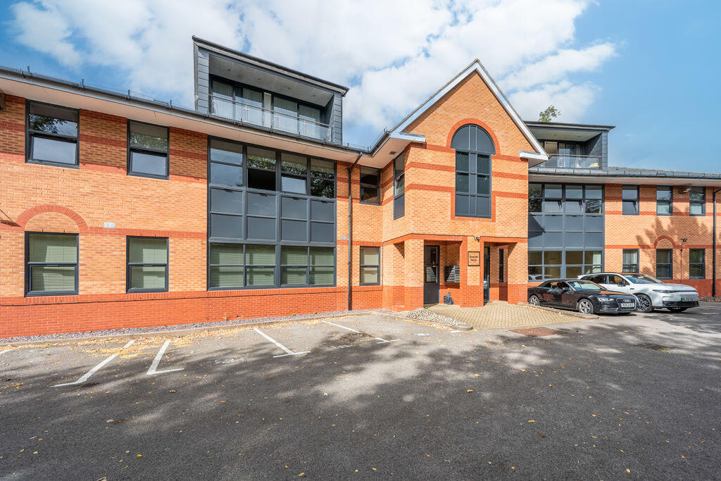 Main image of property: Huge Apartment - Short Walk to Train Station