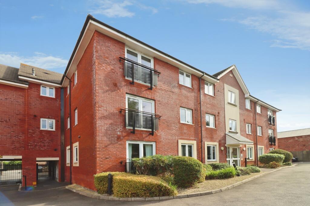Main image of property: Alexandra Court, Alexandra Park, Fishponds, Bristol, BS16