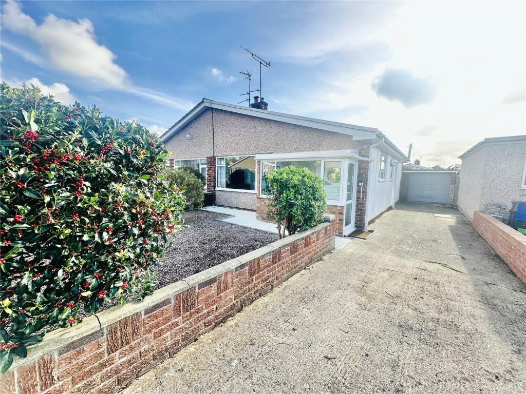 Main image of property: Links Avenue, Rhuddlan, Rhyl, Denbighshire, LL18