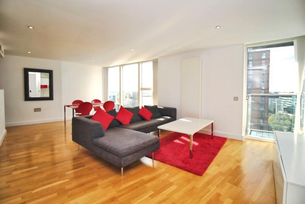 Main image of property: The Quays, Salford Quays, Salford, M50