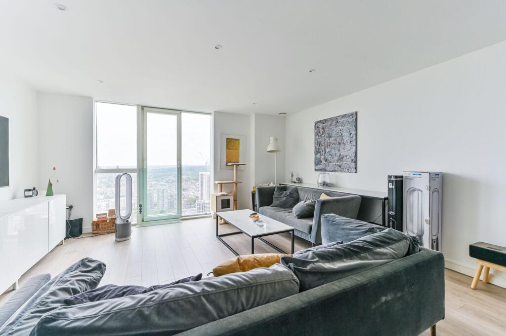 Main image of property: Saffron Central Square, Central Croydon, Croydon, CR0