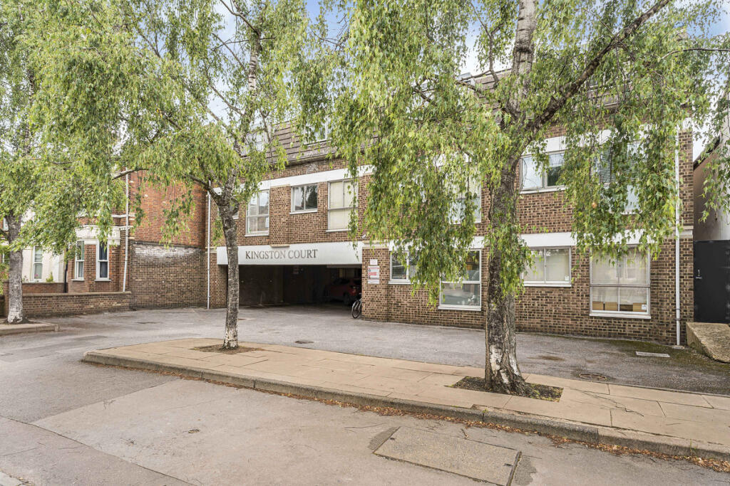 Main image of property: Walton Street, Oxford, OX2