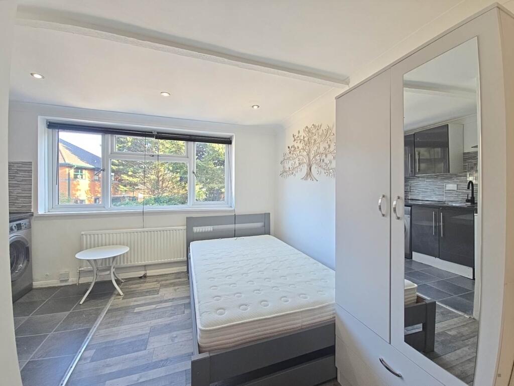 Main image of property: Stockton Road, Reading