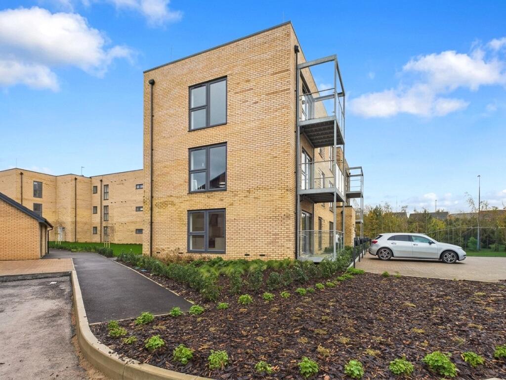 Main image of property: Hewett Close, Stoke Gifford, Bristol, South Gloucestershire, BS34