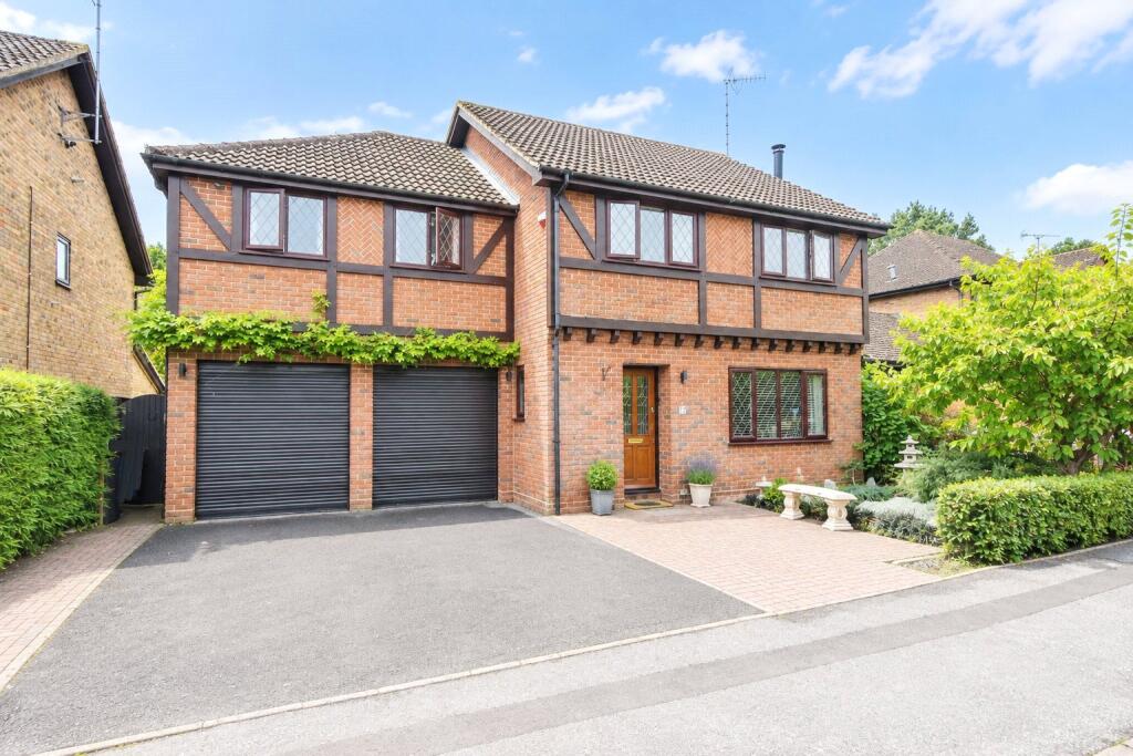 Main image of property: Squarefield Gardens, Hook, Hampshire, RG27