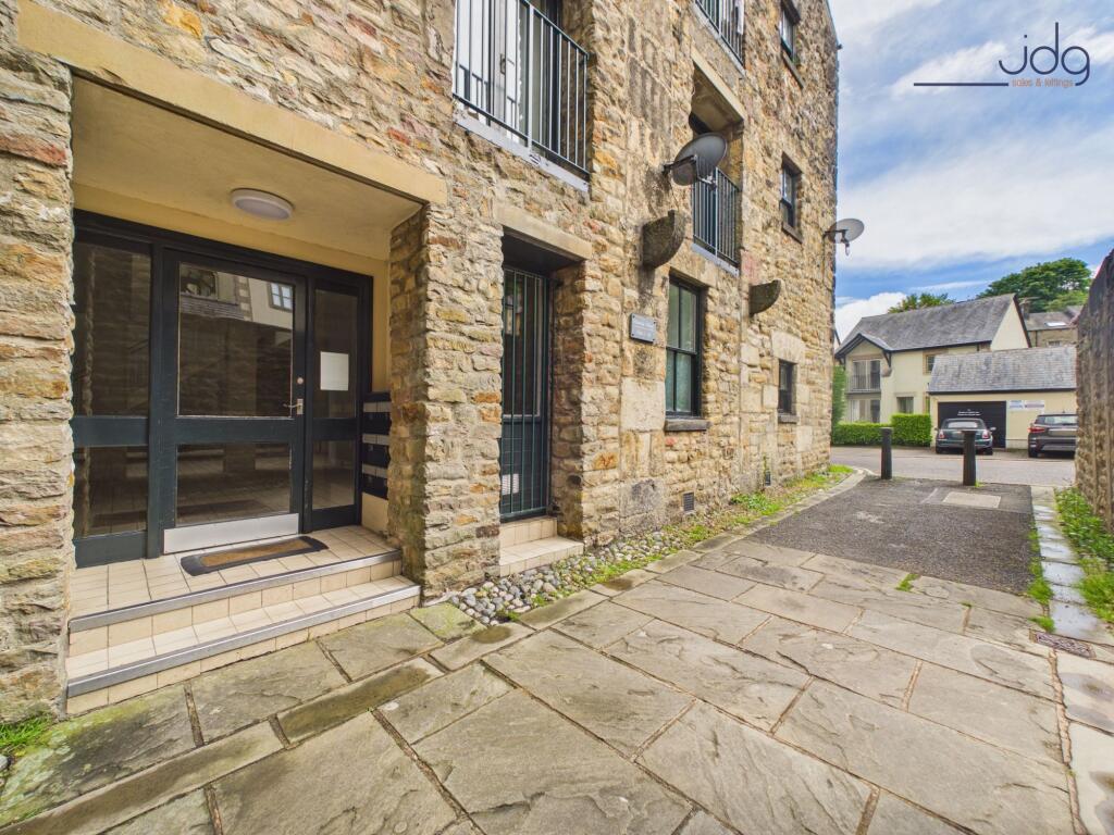 Main image of property: St. Georges Quay, VIctoria Wharf | Apartment with River Views
