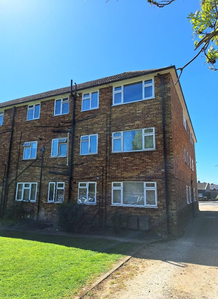 Main image of property: Manor Court,Mutton Lane,Potters Bar,EN6