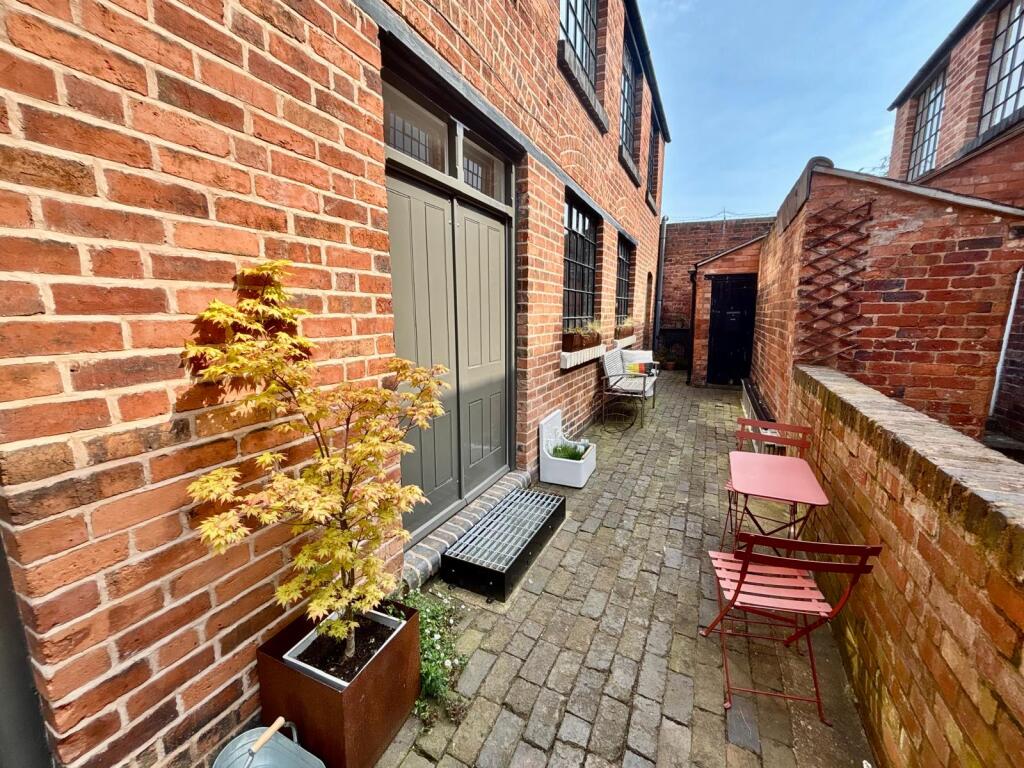 Main image of property: 30a, Tenby Street, Birmingham, B1 3EE