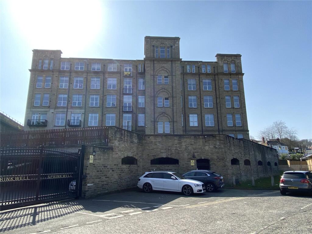 Main image of property: Sprinkwell Mills, Dewsbury, WF13