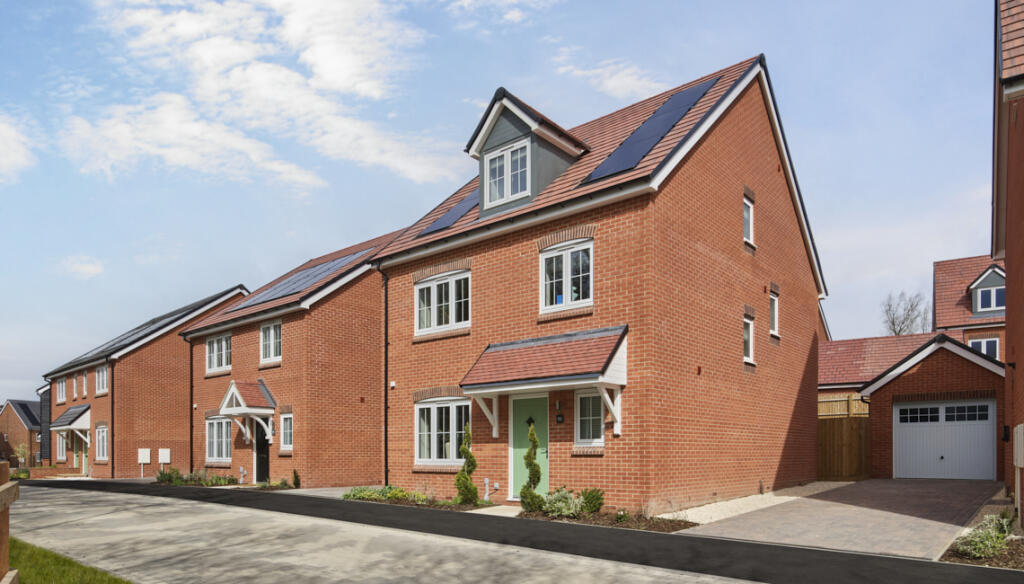 Main image of property: Northaw Road East,
Cuffley,
Hertfordshire,
EN6 4RD