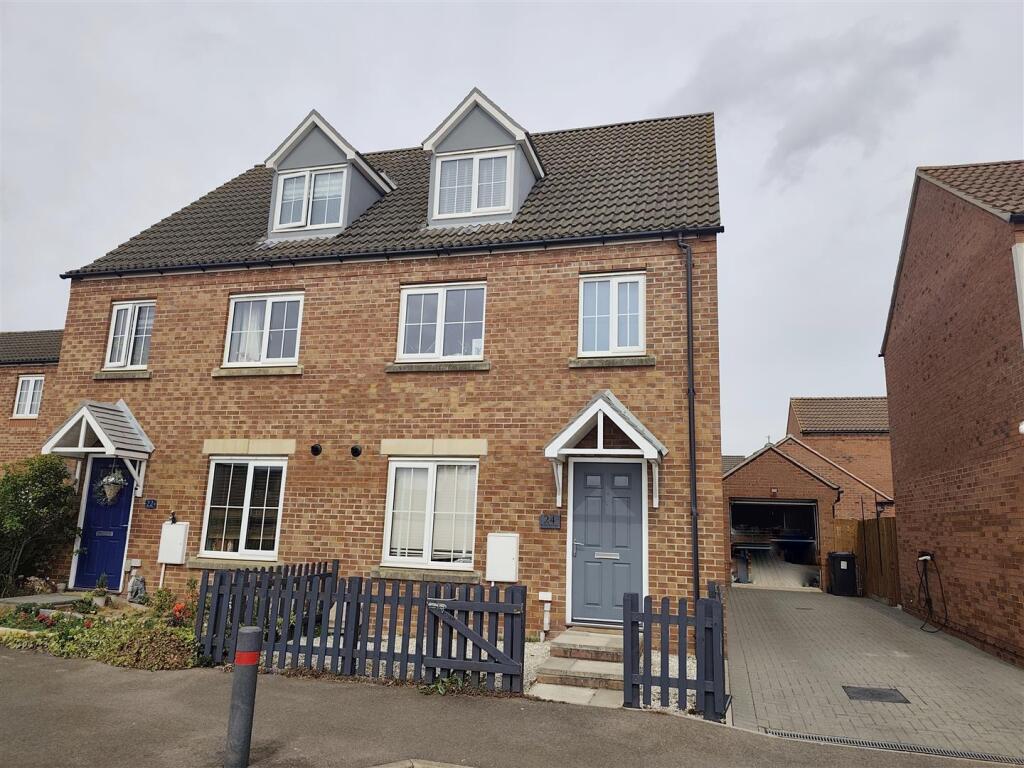 Main image of property: Roeburn Way, Spalding